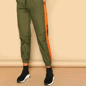 Slip on sock sneaker